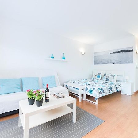 Nice Studio In Siesta 2 In Puerto Alcudia 3 Appartement Buitenkant foto