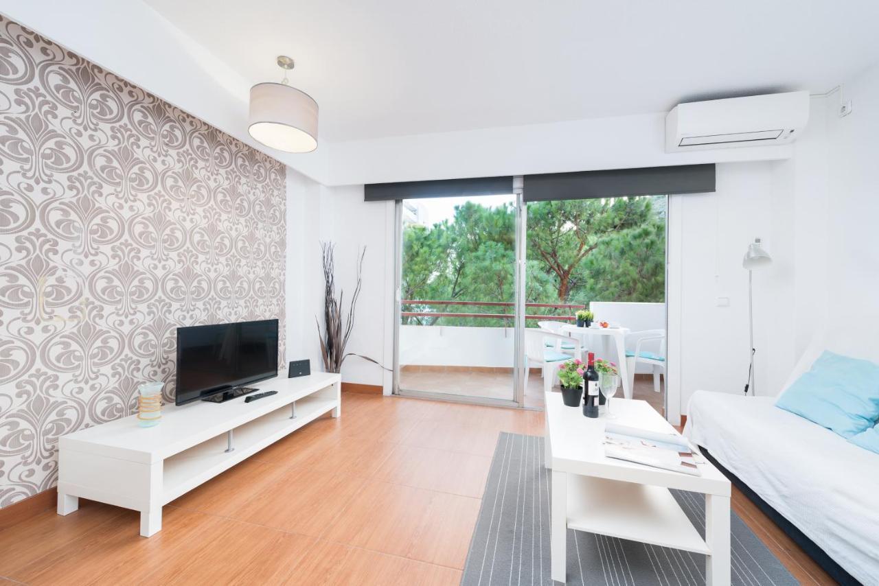Nice Studio In Siesta 2 In Puerto Alcudia 3 Appartement Buitenkant foto